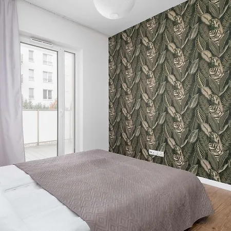 Przestronny Apartament Z Tarasem Lodz Borowieckiego 1 By Heyrent