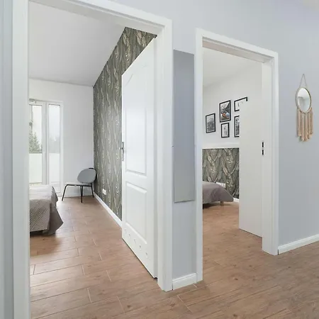 Przestronny Apartament Z Tarasem Lodz Borowieckiego 1 By Heyrent Apartment Lodz